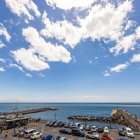 Seafront Il Sogno Apartman *