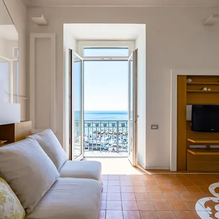 아파트 Seafront Il Sogno 아말피